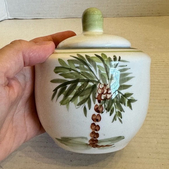 Gibson Designs PALM COURT GIDPAC Sugar Bowl & Lid Green Palm Tree Green Trim - Picture 12 of 12